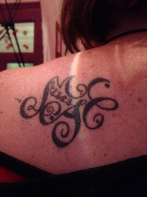 Il est temps de montrer vos tatouages! - 1