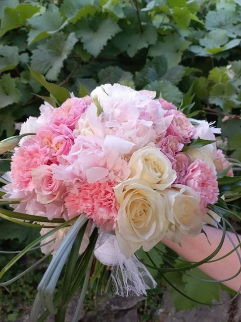 çA y est nous sommes mariés.. quelques photos.coiffure.maquillage.bouquet alliances 3