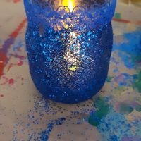 tout en paillette et ruban bleu roi