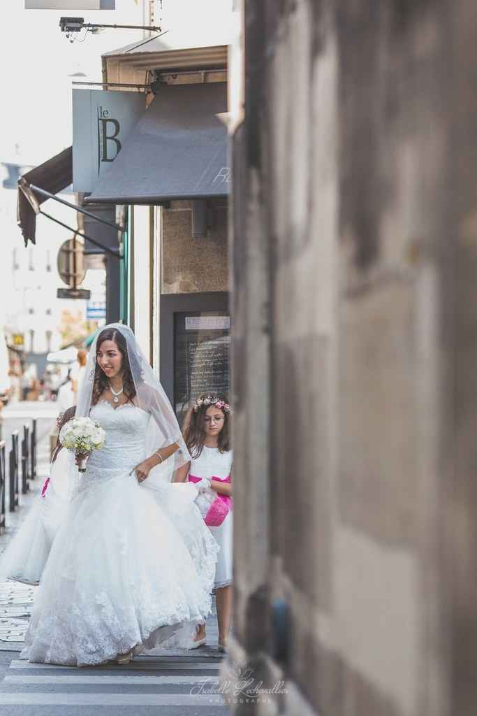 L'arrivée de la mariée à l'Eglise