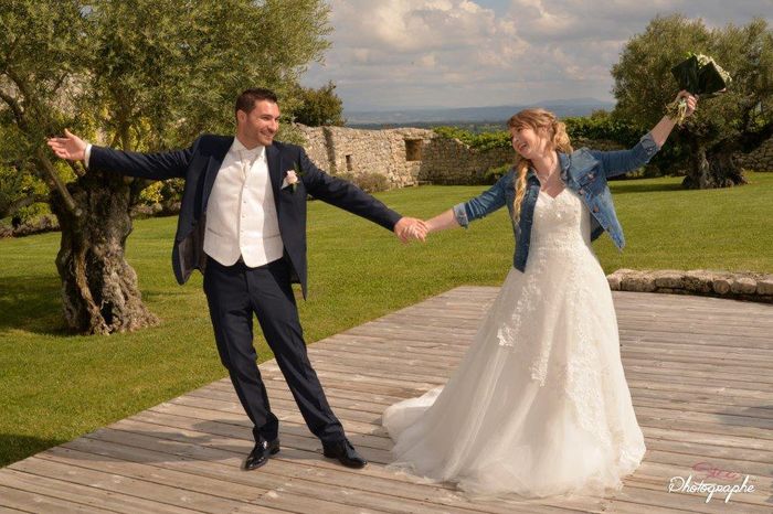 7 façons de porter sa robe de mariée pour tout déchirer ! - 1