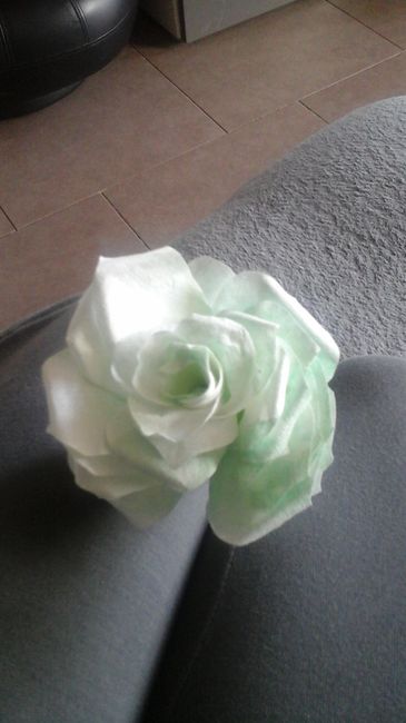 Tutoriel Rose en filtre à café pour boule - 1