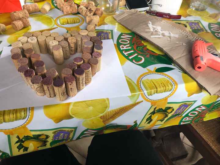 Quelle colle pour le liège ?? - 1