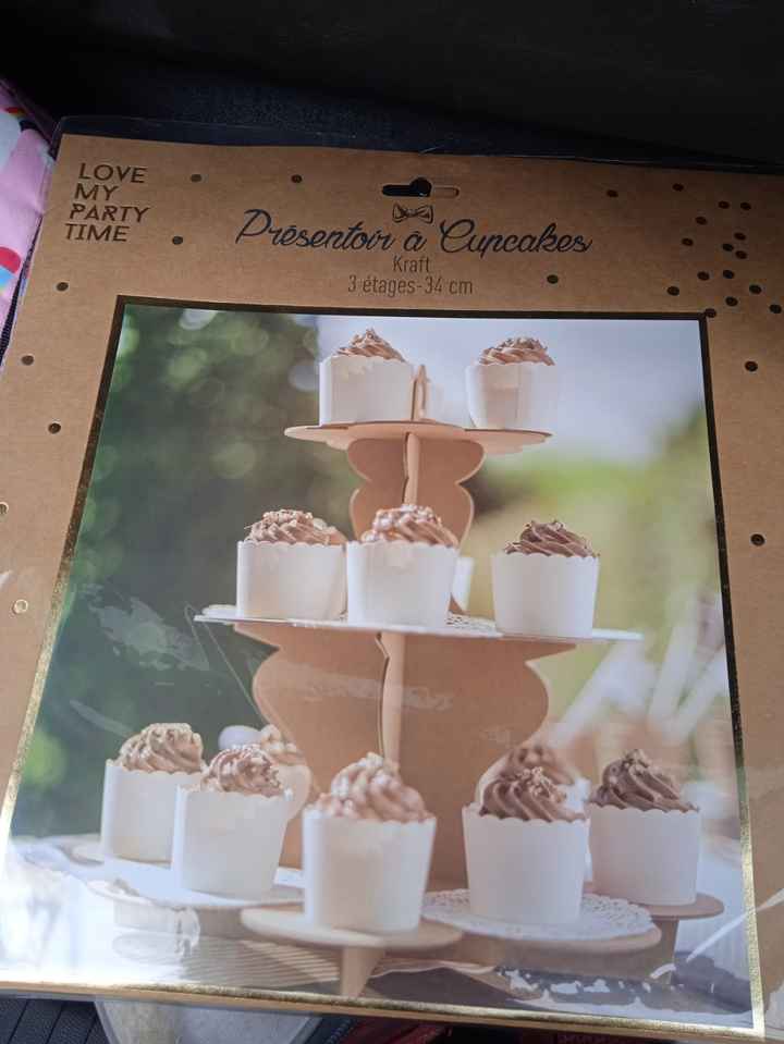 Support à mignardises et figurine mariage - 3