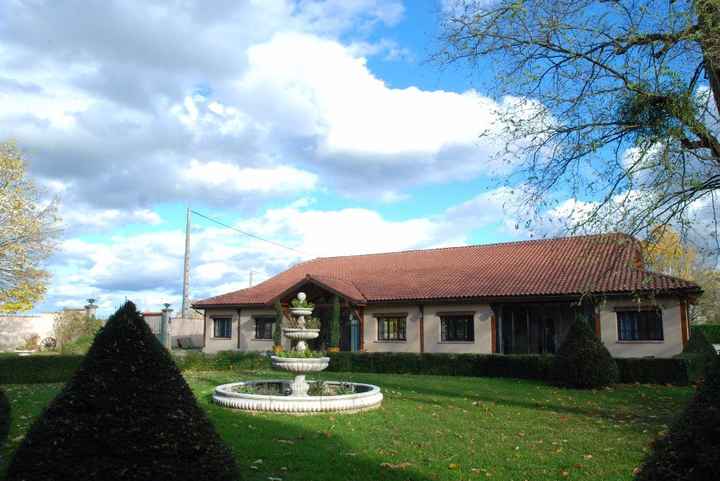 la salle du domaine