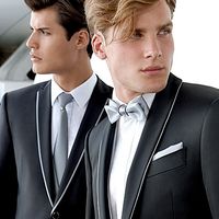 Costume noir et blanc