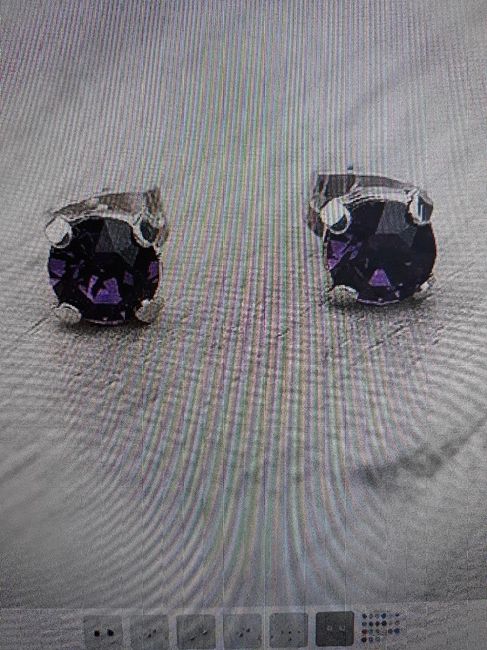 Au secours, le choix des bijoux. - 3