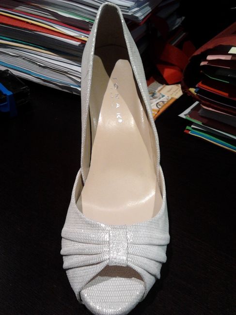 CHAUSSURES OU PAS...