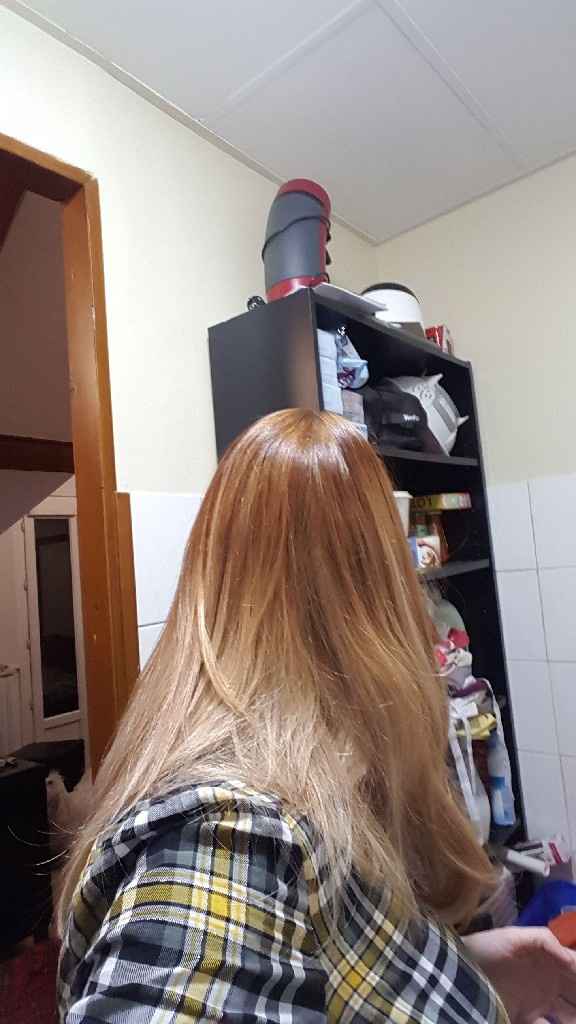 Coiffeuse trouvée ! - 1