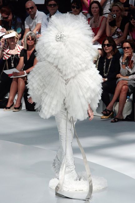 Pour rire un peu : Les pires robes de Mariées. 15