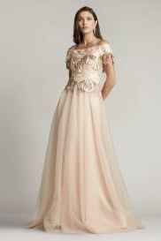 Robe qui sort de l’ordinaire: année folles - 1