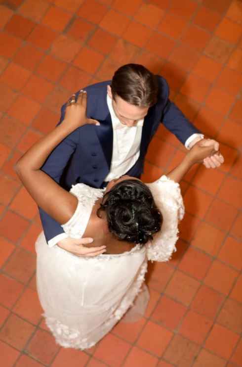 Le mariage du siècle (vu par Marie et Yvo :) - Partie 6 (kick-off de la soiree) - 4