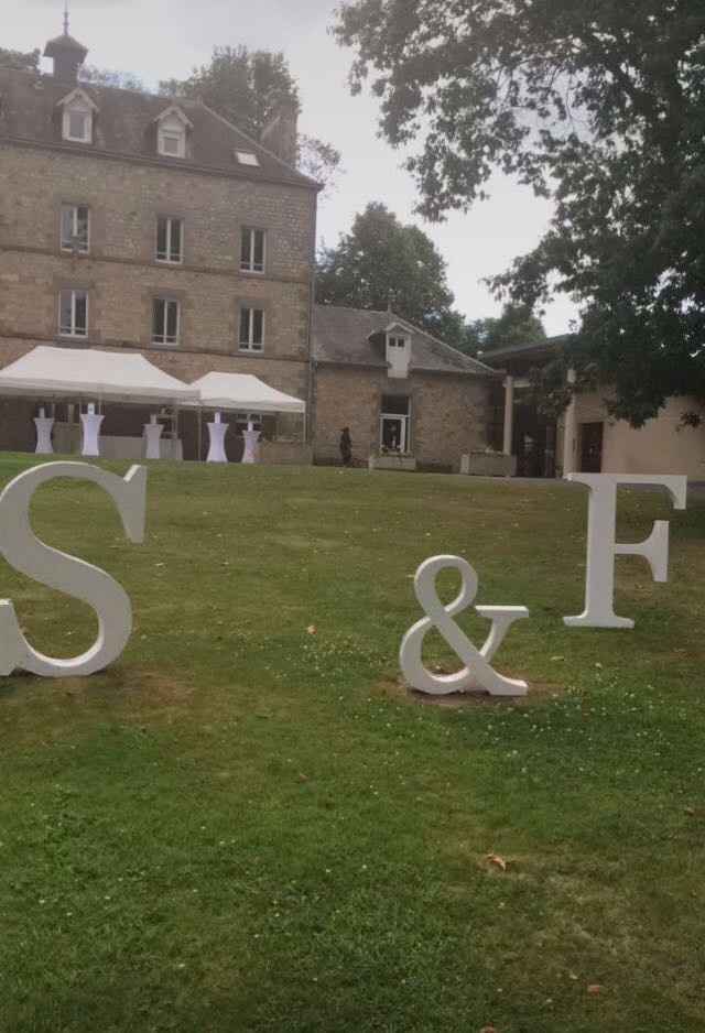 Lettres géantes en bois S&F