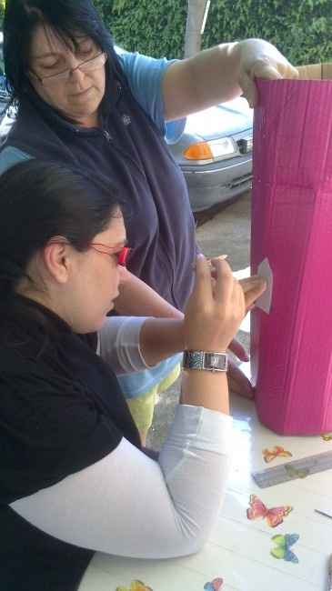 confection de mon urne theme cabaret