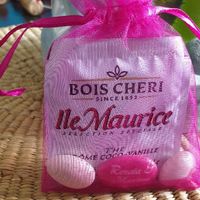 Écris seulement ce que tu offriras à tes invités ! - 1