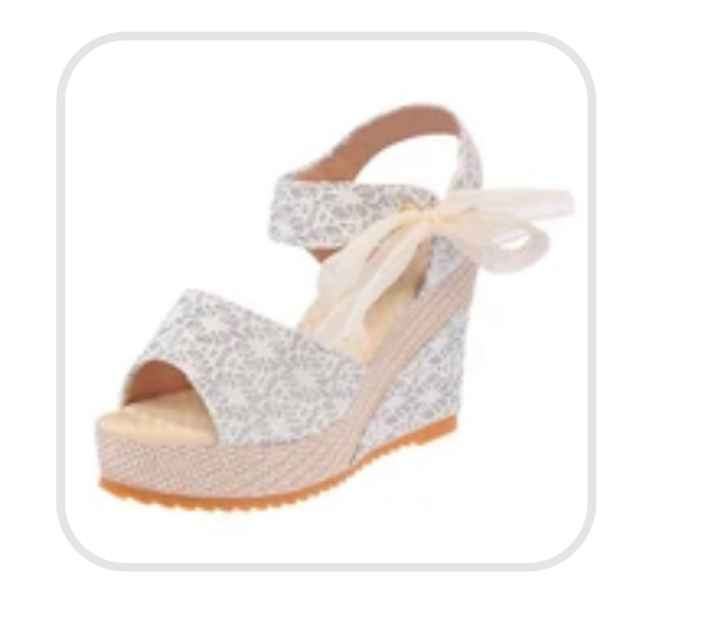 Clair/foncé : Les chaussures - 1