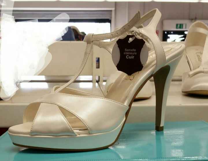 J-32 enfin trouvé mes chaussures - 1