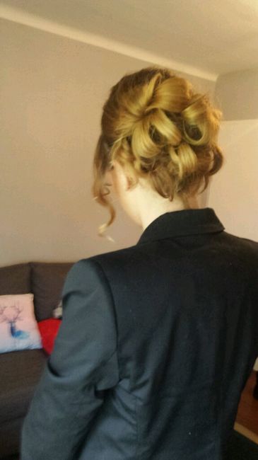 Essai coiffure avec un carré plongeant - 3