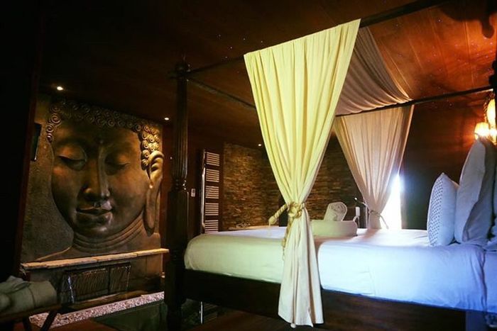 Hotel jacuzzi nuit de noce - 1