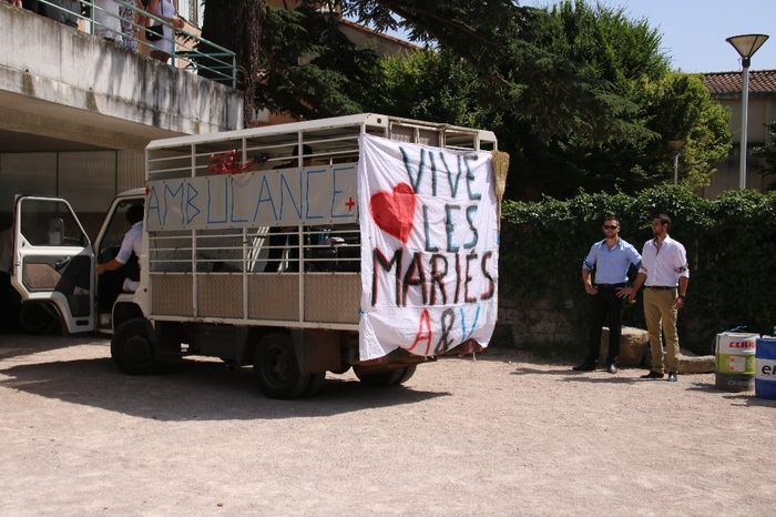 Voiture balais