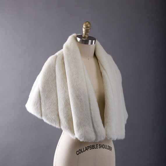 Cape pour mariage en hiver