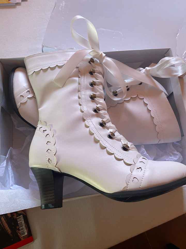 Mes chaussures de mariée - 1