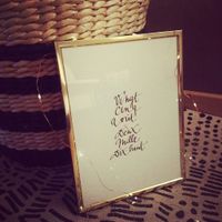  Un souvenir accroché au mur - 1