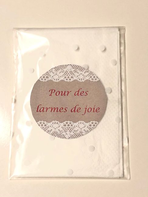 Protection mouchoirs larmes de joie 2