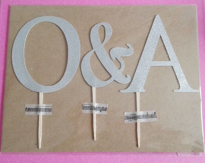 Monogramme cake topper