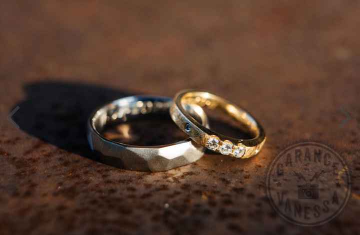 Bague de fiançailles sur mesure par un joaillier - 1