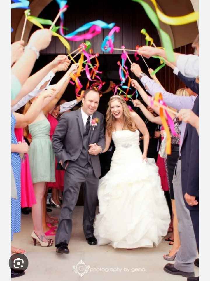 Sortie d'église - 1