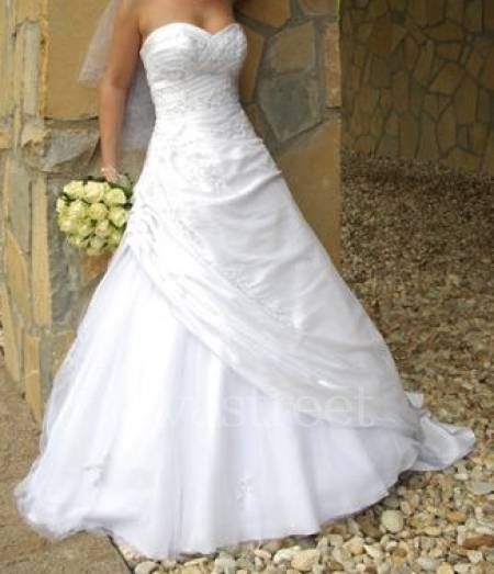 Robe de mariée Pronovias modèle Levante