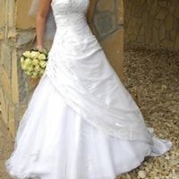 Robe de mariée Pronovias modèle Levante
