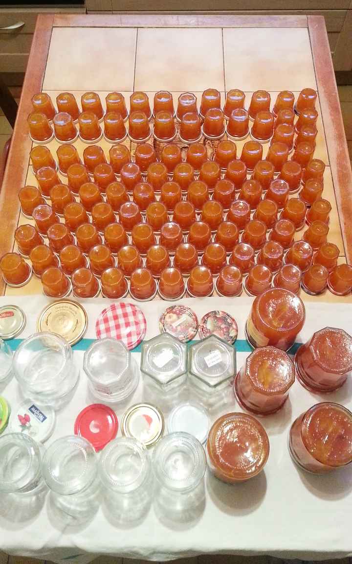 Confiture abricots-vanille