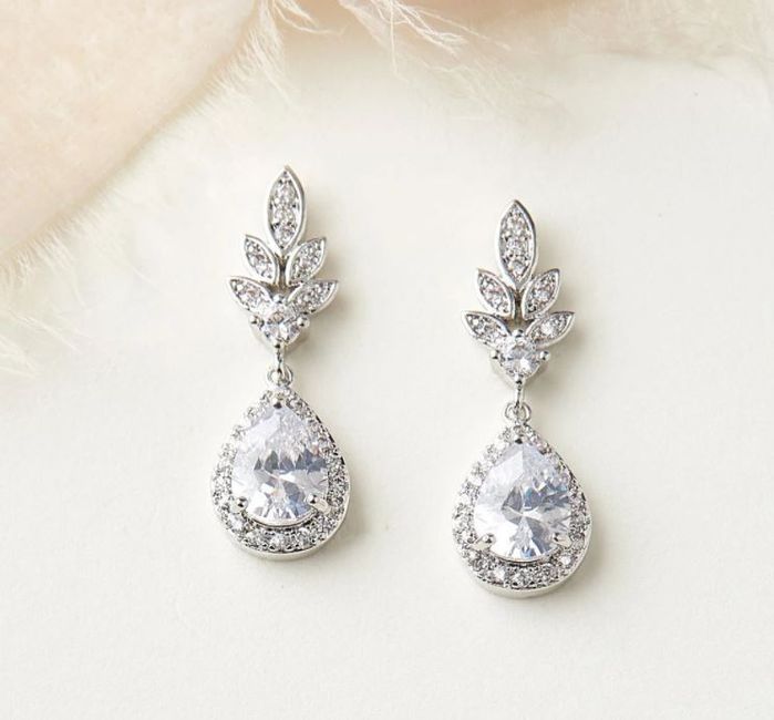 Comment sont vos boucles d’oreilles ? 12