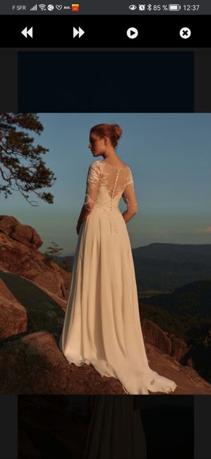 Choisis la robe de tes rêves sur notre catalogue 👰 39