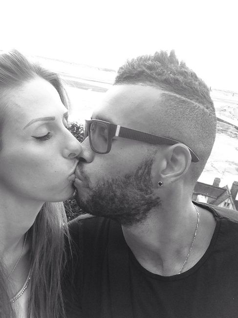 Partagez votre plus belle photo de bisou d'amour ! - 1