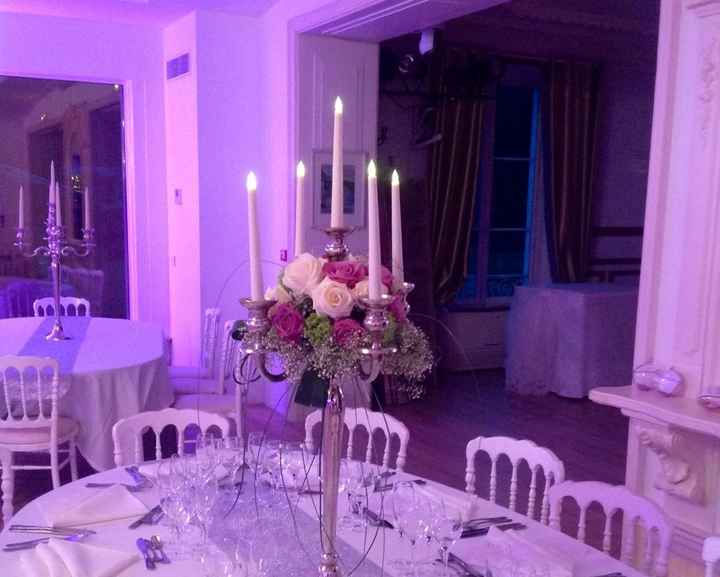 Fleurs sur chandeliers - 2