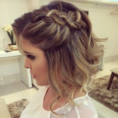 Coiffure cheveux court / carré 18