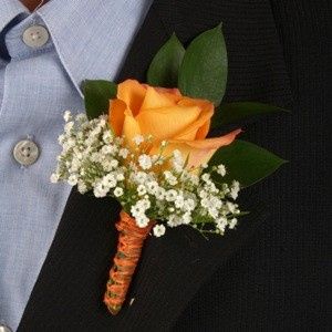 Les boutonnières. j'en ai pris un pour mon futur, une pour mon garçon, une pour nos papa et une pour