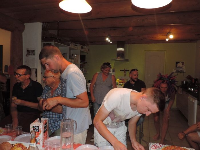 --------------------------------------