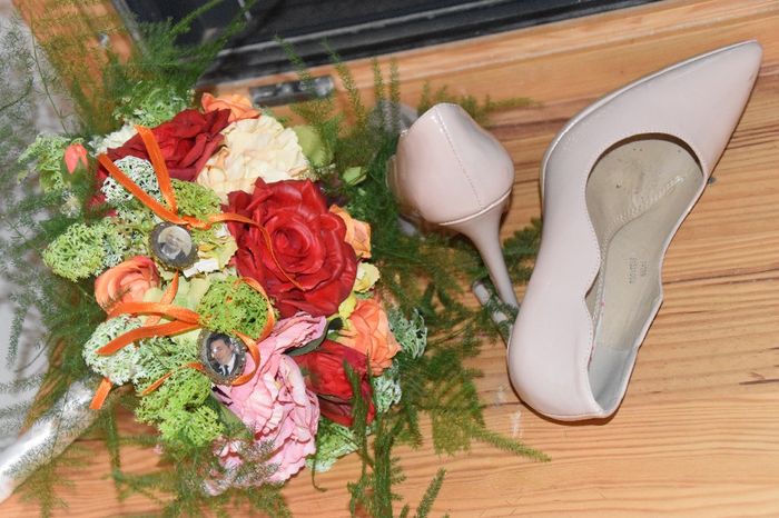 Voici mes chaussures (j'avais des baskets pour danser ^^)