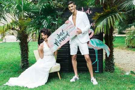 --------------------------------------