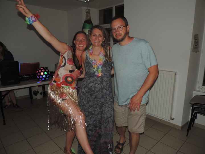 --------------------