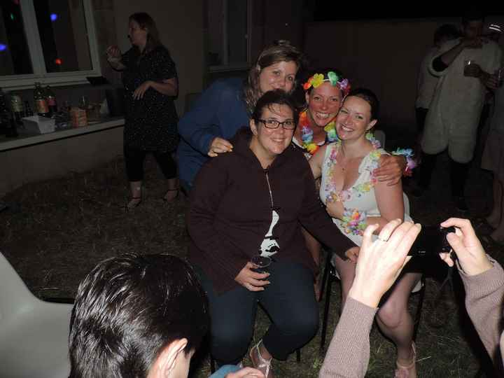 Mes cousines (celle a ma droite est mon témoin n°2 ^^)