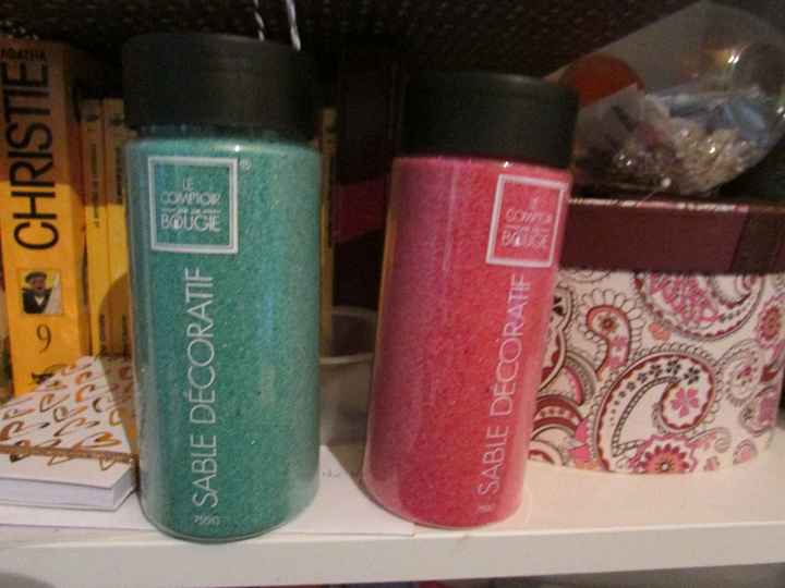 Le sable manquant pour la cérémonie du sable (Leclerc 1.49€ l'un)