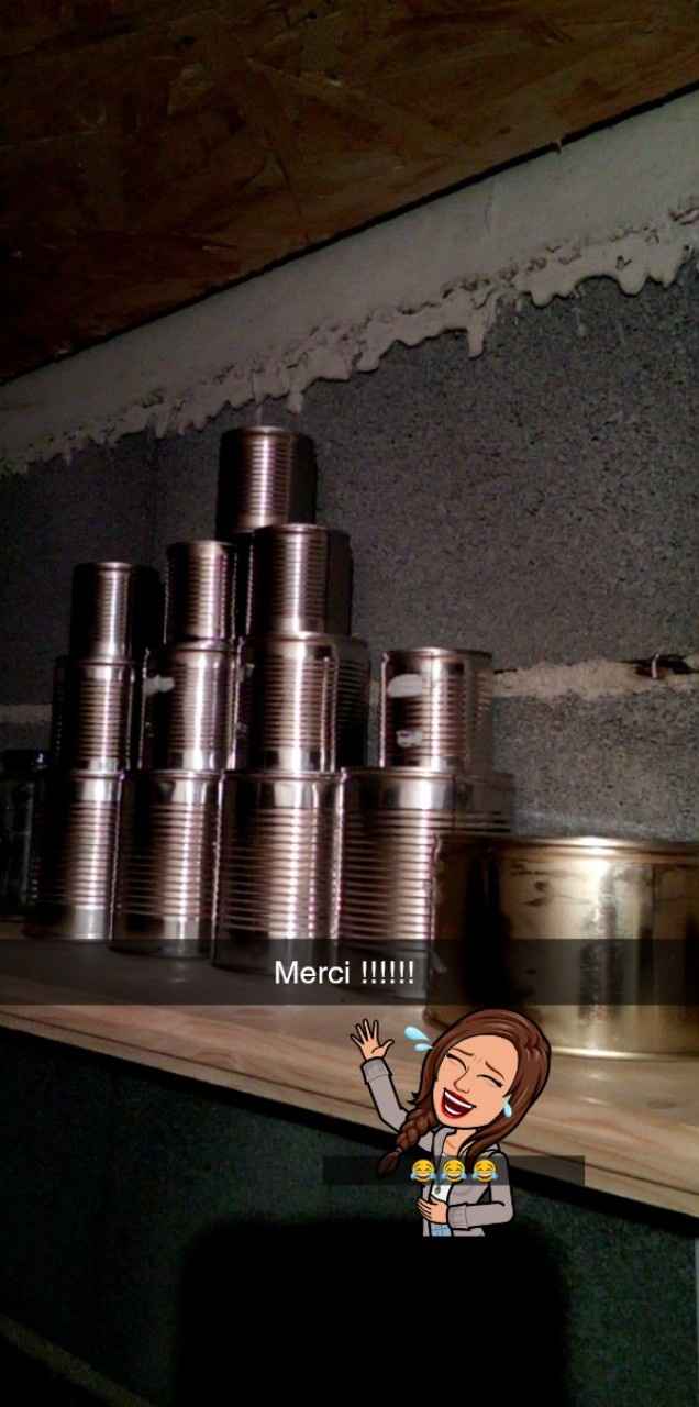 heureusement nous n'avons pas beaucoup de conserve ^^ 