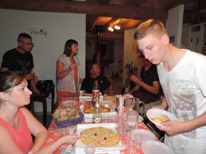 Le soir avec les personnes qui nous avaient aidés