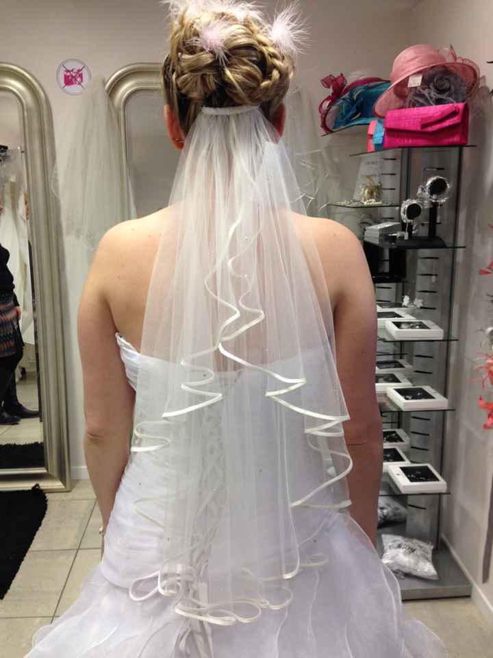 Essai coiffure avec voile ....cest décidé j'aurais un voile - 1