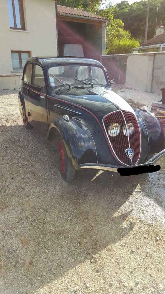 Notre voiture est enfin réparée. - 1